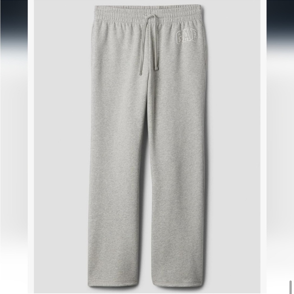 GAP Light Gray Joggers sweatpants